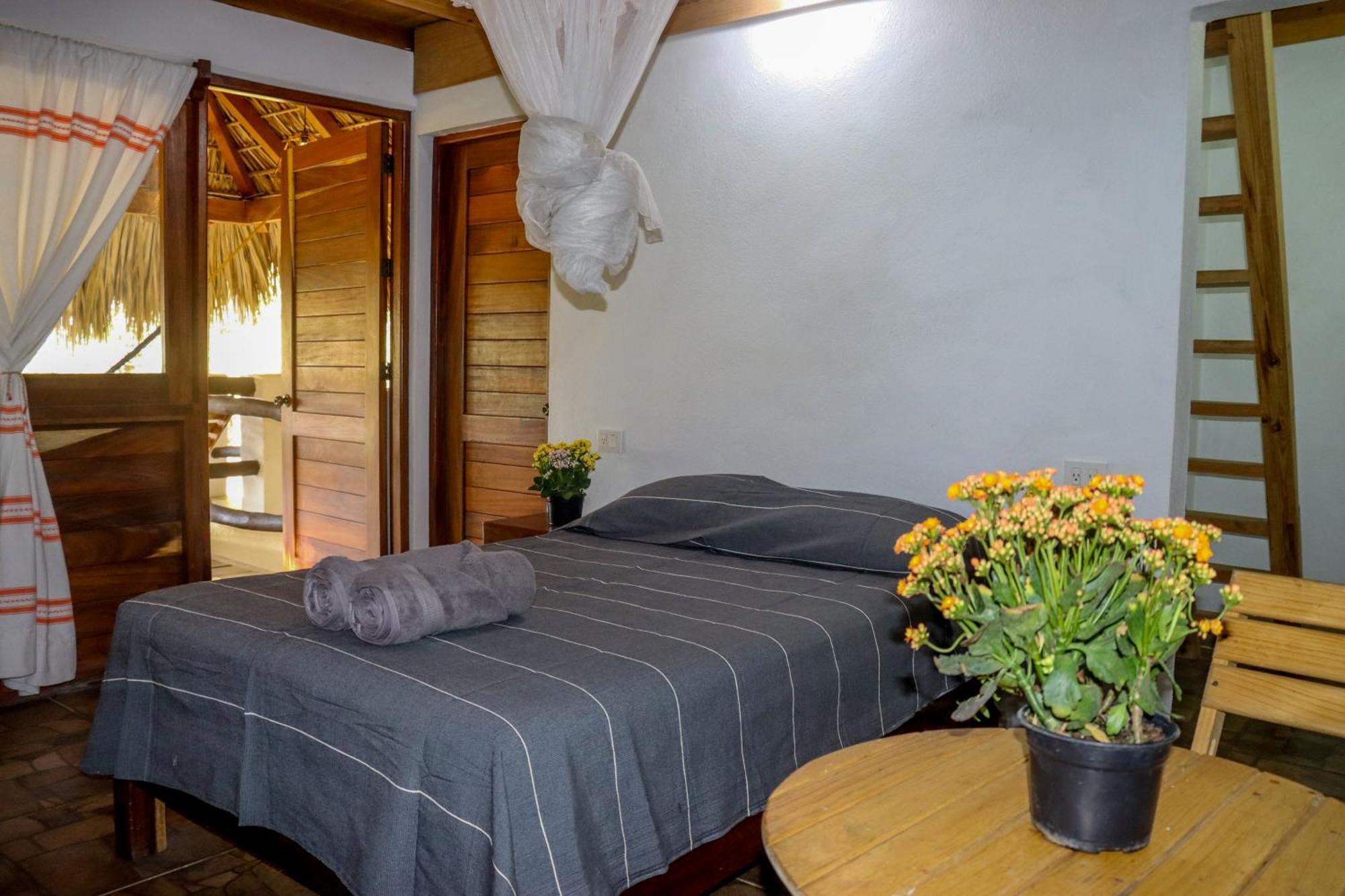 Hotel La Aldea Zipolite Exterior foto